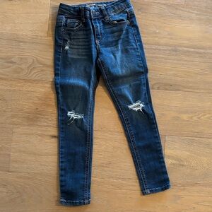 Girls distressed skinny jeans